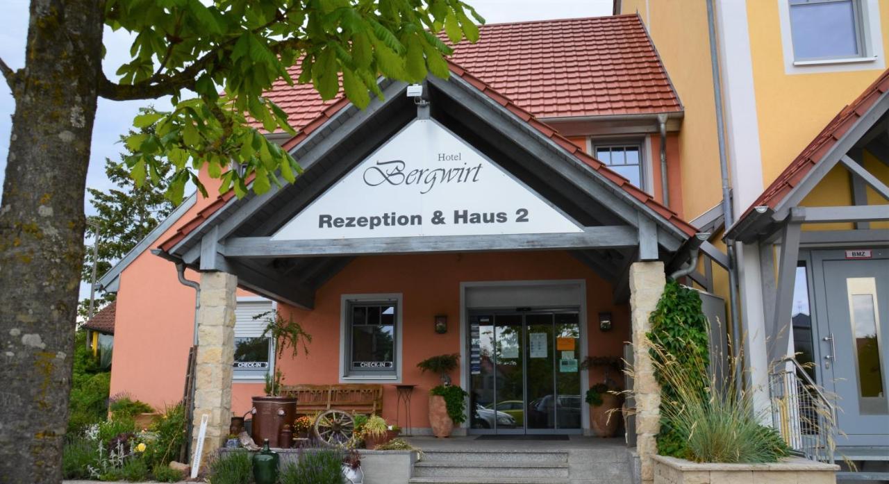 Hotel Bergwirt Herrieden Exterior foto